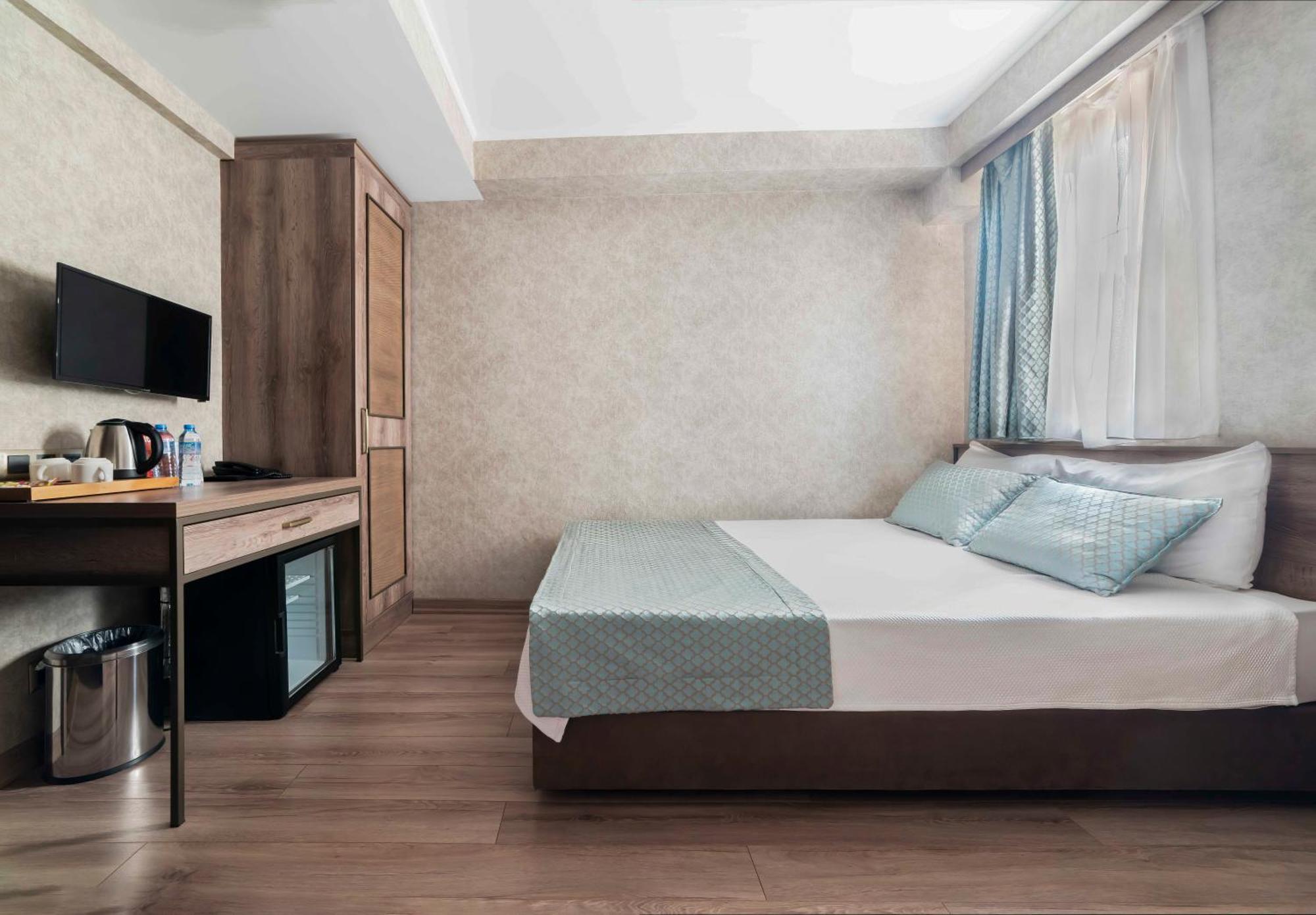 Castle Franco Suites Estambul Exterior foto
