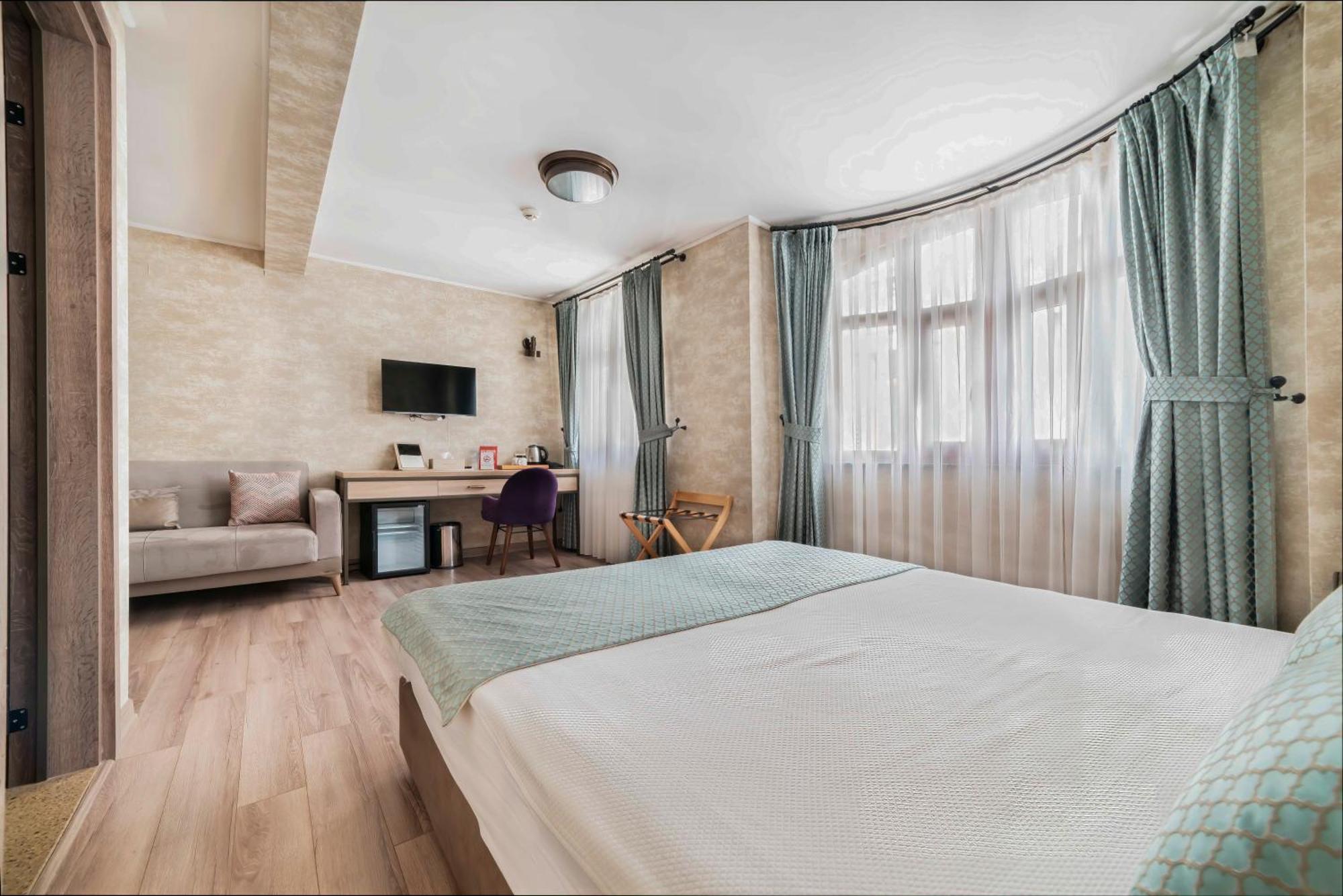 Castle Franco Suites Estambul Exterior foto